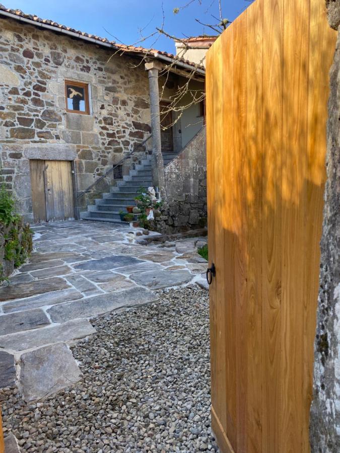 Farm House In Ribeira Sacra O Carballo Exterior photo