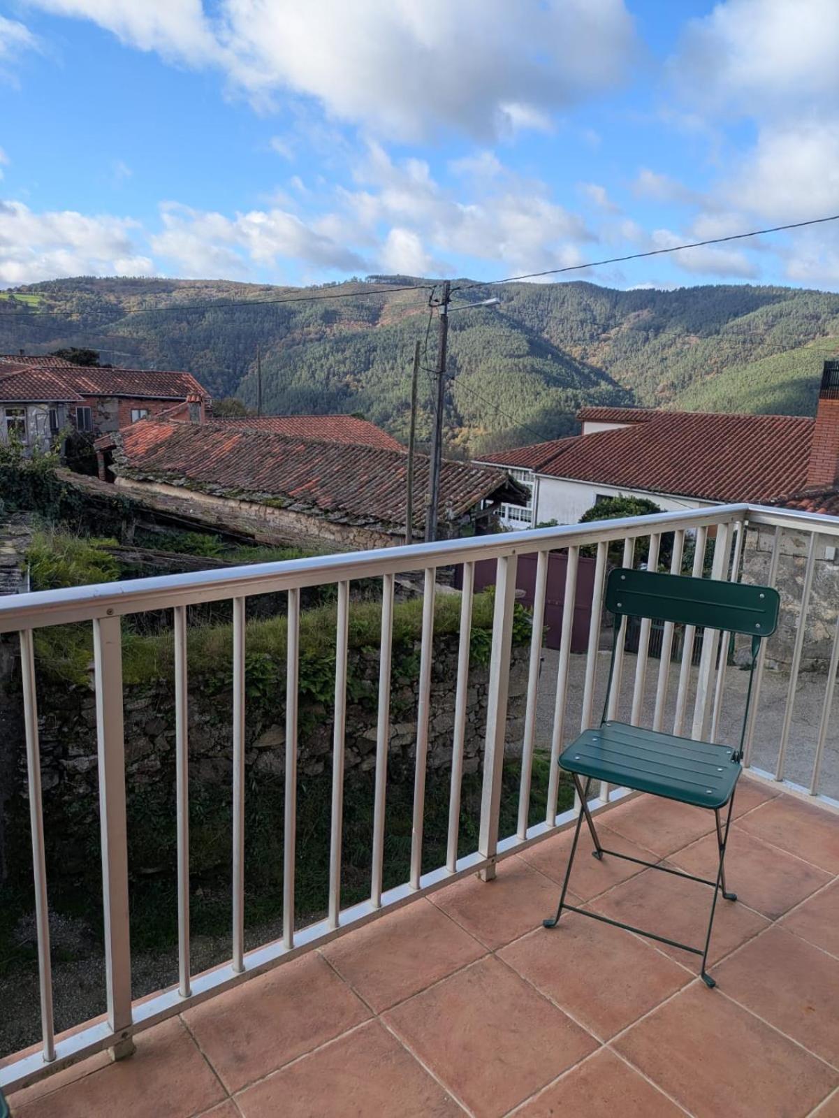 Farm House In Ribeira Sacra O Carballo Exterior photo
