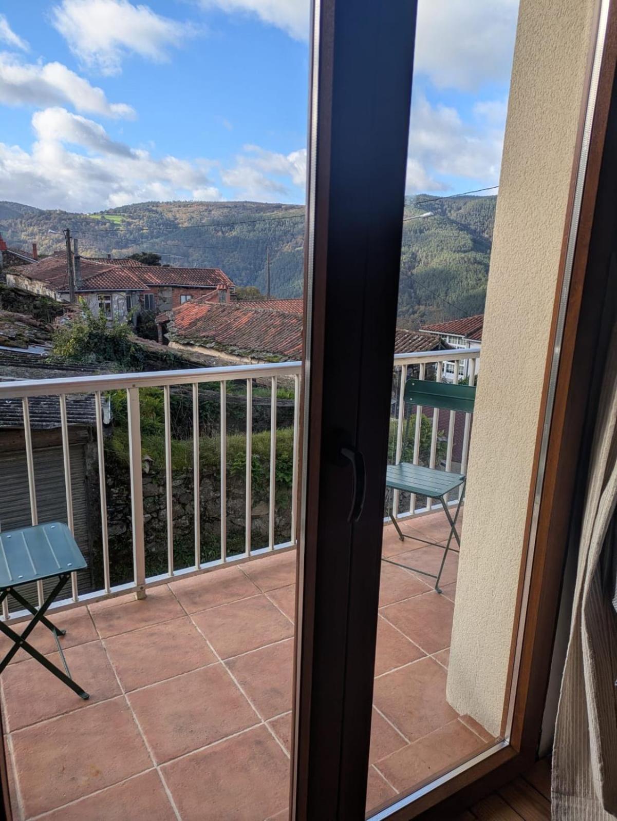 Farm House In Ribeira Sacra O Carballo Exterior photo